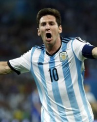  梅西领衔阿根廷勇夺世界杯冠军