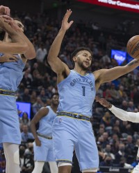  莫兰特暴扣绝杀灰熊终结快船不败