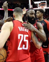  老将临危受命救主，率队惊险保级成功