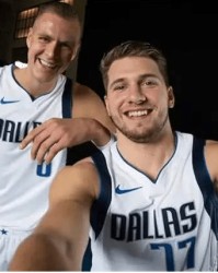  篮坛新星闪耀赛场，未来之星初露锋芒