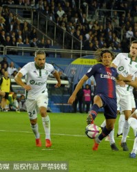  巴黎圣日耳曼豪取五连胜，强势登顶法甲  