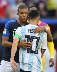  梅西领衔阿根廷强势冲击冠军