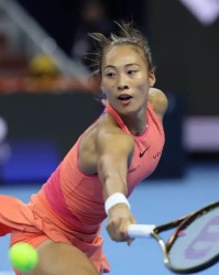  郑钦文强势晋级八强，中国金花闪耀法网