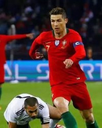  补时阶段连入两球，逆转好戏惊艳全场