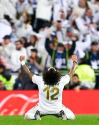  布斯塔决胜盘突然发力，连赢六局锁定胜局