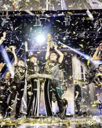  电竞俱乐部重金引援补强阵容