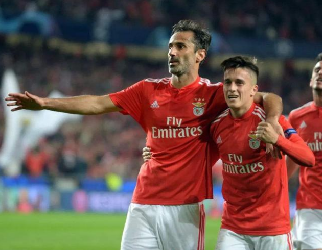  巴西新星维尼修斯闪耀欧冠赛场斩获最佳球员