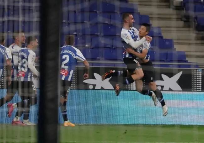  中场核心伤愈，回归首战传射建功