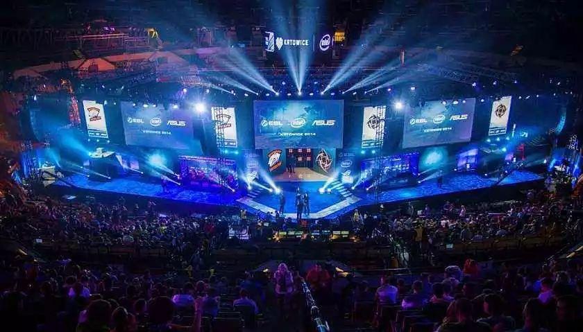  极限操作惊艳全场定义电竞美学