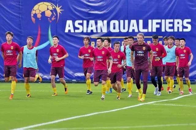  世界杯预选赛火热开打，诸强争夺出线名额