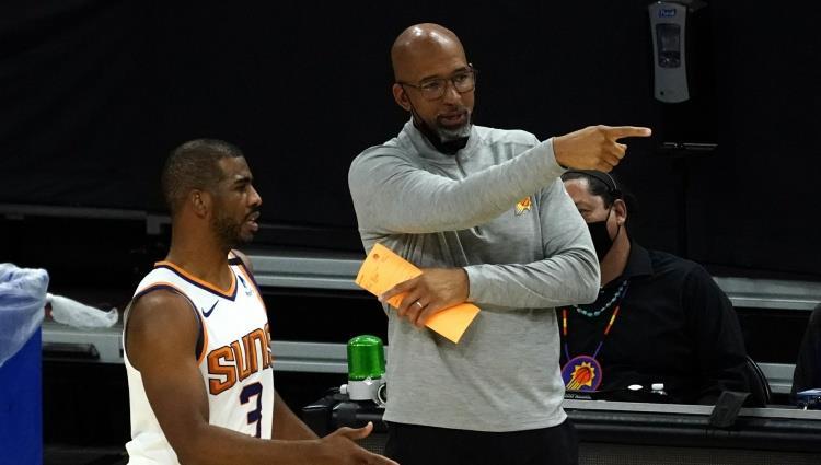  太阳保罗精准传导盘活全队攻势